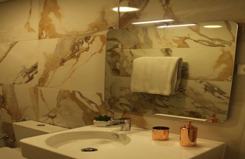 Baiao Bed & Breakfast | Wonderful Views in Suite in Douro 1.22.2