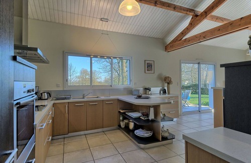 Saint-Hilaire-de-Riez House | Wonderful private villa for 6 people with WIFI, TV, terrace and parking