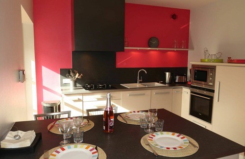 Saint-Ouen-La-Rouerie Villa | Wonderful private villa for 6 people with WIFI, TV, terrace, panoramic view and parking
