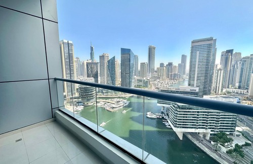 Al Sufouh 2 Apartment | Wonderful 1BR Apt with Marina View