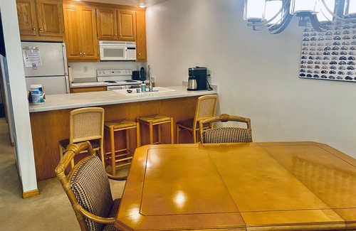 Eames Farm Condo | Wonderful 3 bdrm 3 bath condo w great views & tons to do! Brand new Central AC!