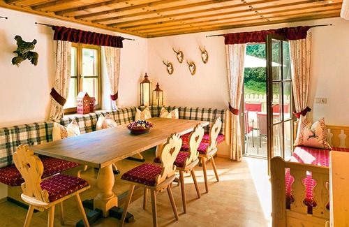 Sankt Veit im Pongau House | Wonderful private villa for 10 people with WIFI, TV, patio, pets allowed, panoramic view and par...