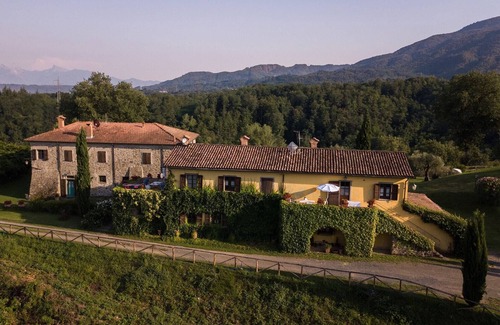 Mulazzo Other | Wonderful Farmhouse Cà del Bosco in Lunigiana - Apartment Glicine