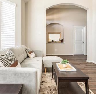 Hockley Apartment | Wonderful Getaway Cypress 2 BR with thoughtful comforts