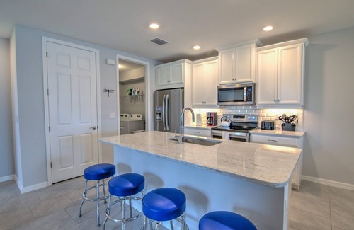 Naples House | Wonderful Pet Friendly Villa in Amenities Filled Naples Reserve