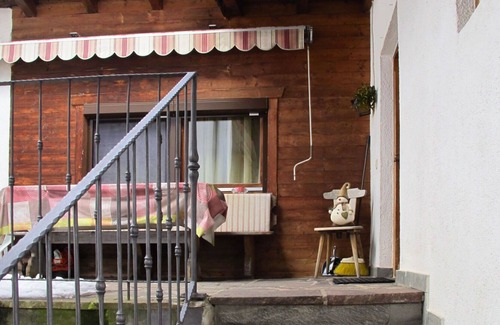 Kaltenbach House | Wonderful private villa for 6 guests with WIFI, TV, terrace and parking