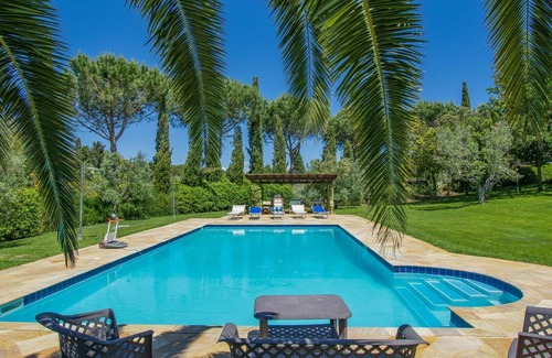 Bibbona House | Wonderful private villa for 8 guests with hot tub, WIFI, private pool, TV, patio and pets allowed