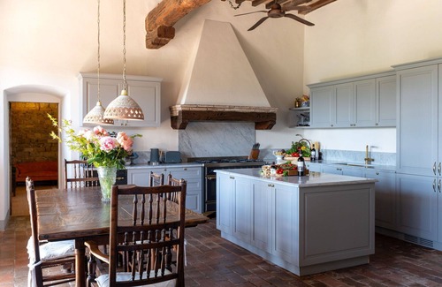 San Pietro in Bossolo Villa | Wonderful private villa for 12 guests with A/C, WIFI, private pool, TV, patio and panoramic view