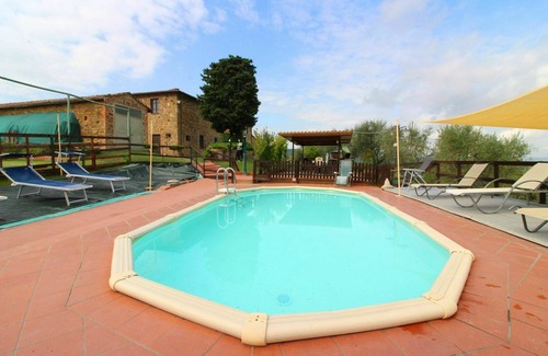Torrita di Siena Villa | Wonderful private villa with private pool, WIFI, TV and parking, close to Montepulciano