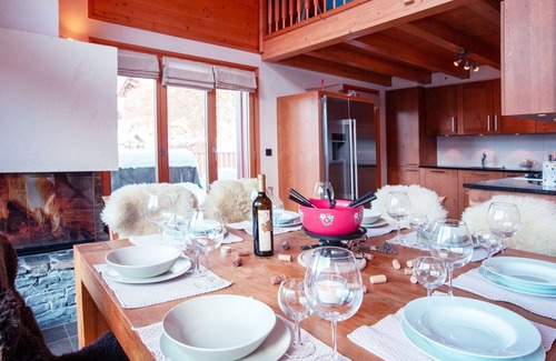 Barboleusaz House | Wonderful private villa for 8 people with WIFI, TV and terrace