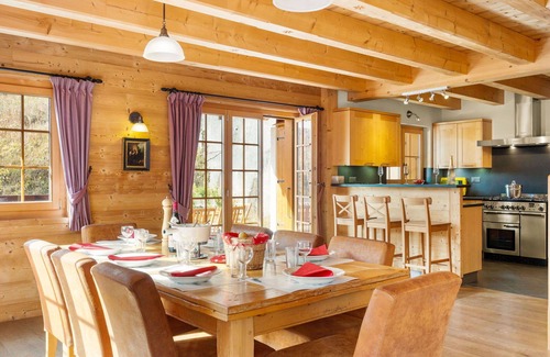 Val d'Illiez House | Wonderful private villa for 10 guests with WIFI, TV and terrace
