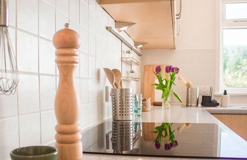 Portree House | Wonderful private villa for 4 people with WIFI, TV, patio and parking