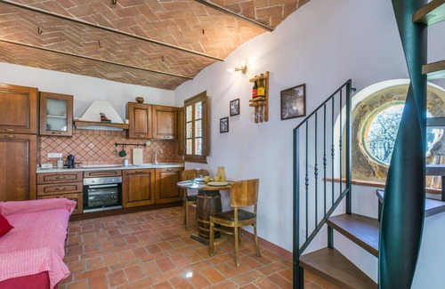 Montescudaio House | Wonderful private villa for 3 people with A/C, WIFI, patio and panoramic view
