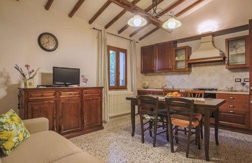 San Miniato House | Wonderful private villa for 9 people with WIFI, private pool, TV, patio and parking