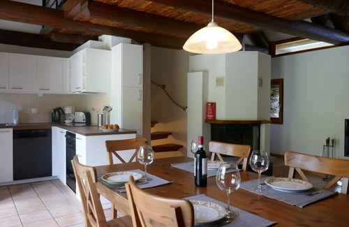 Acquarossa House | Wonderful private villa for 6 people with WIFI, TV, patio and pets allowed