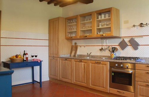 Capannori Villa | Wonderful private villa with private pool, internet, TV, patio and panoramic view, close to Lucca