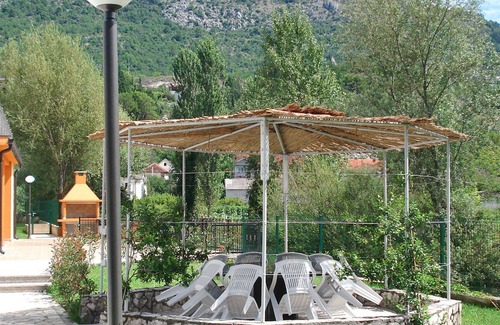 Dusina House | Wonderful private villa for 12 people with A/C, hot tub, private pool, WIFI, TV and terrace