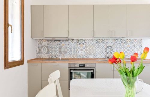 Follonica House | Wonderful private villa for 6 guests with A/C, WIFI, balcony and pets allowed
