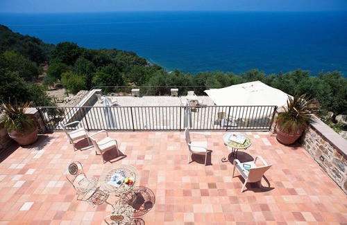 San Marco di Castellabate Villa | Wonderful private villa for 18 guests with A/C, private pool, WIFI, TV and terrace
