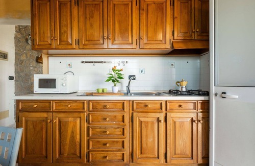 Muravera House | Wonderful private villa for 4 people with WIFI, A/C, TV, patio, pets allowed and panoramic view