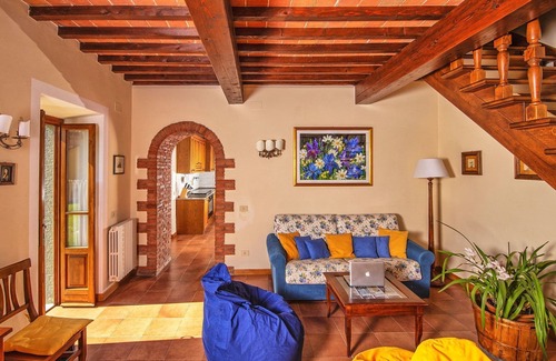 Porrena Villa | Wonderful private villa with WIFI, private pool, TV, patio, pets allowed, panoramic view and par.