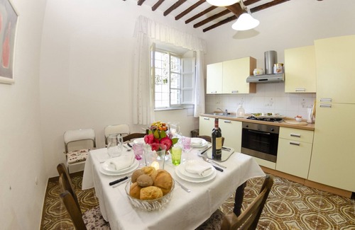Ciciana Villa | Wonderful private villa with WIFI, private pool, veranda and panoramic view, close to Lucca