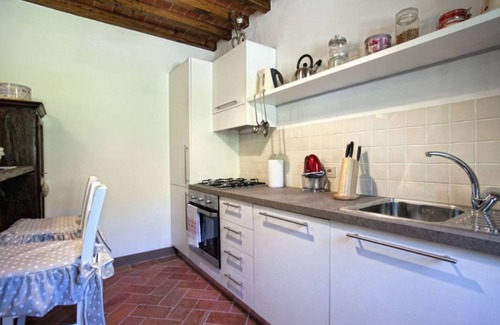 Cortona Villa | Wonderful private villa for 11 guests with hot tub, sauna, A/C, WIFI, private pool and TV