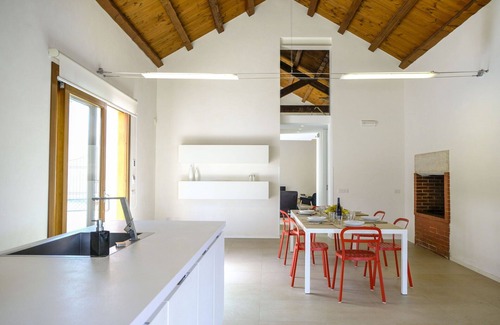 Marsala Villa | Wonderful private villa for 9 people with WIFI, A/C, private pool and TV