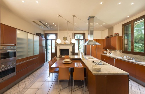 Saonara Villa | Wonderful private villa for 17 people with A/C, WIFI, TV and terrace, close to Padua