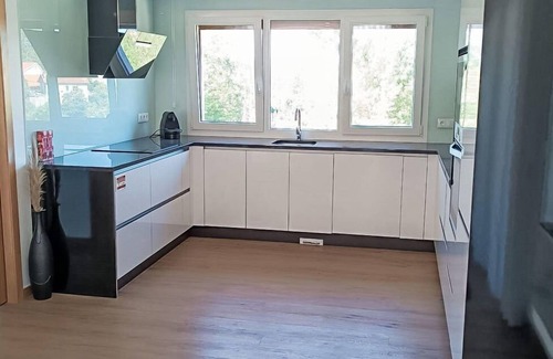 Esposende Villa | Wonderful private villa for 6 people with WIFI, private pool, TV, patio and panoramic view