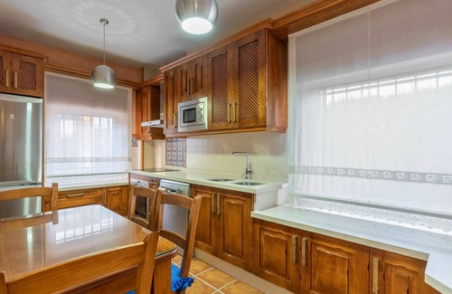 Baena House | Wonderful private villa for 6 guests with private pool, WIFI, A/C, TV, terrace and parking