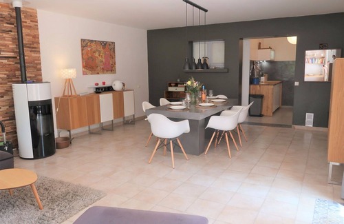 Cruis House | Wonderful private villa for 6 guests with private pool, WIFI, TV, terrace and pets allowed