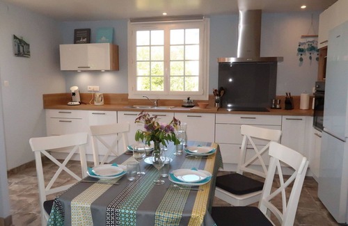 Pleubian House | Wonderful private villa for 4 guests with WIFI, TV and pets allowed