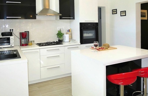 Strmac House | Wonderful private villa for 12 people with WIFI, private pool, A/C, TV, terrace and parking