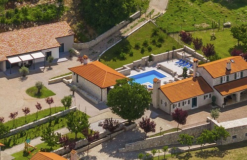 Krsan House | Wonderful private villa for 10 people with private pool, hot tub, WIFI, A/C, TV, terrace and par.