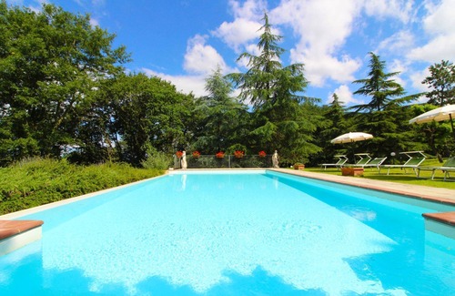 Le Piazze Villa | Wonderful private villa for 6 guests with private pool, TV and pets allowed