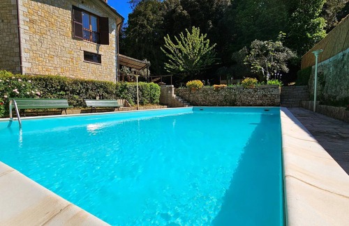 Cetona Villa | Wonderful private villa for 7 people with WIFI, private pool, TV, veranda and parking