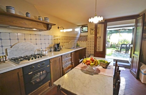 Cortona Villa | Wonderful private villa for 12 guests with WIFI, private pool, TV, patio and panoramic view