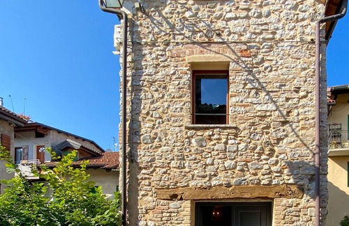 Feltre House | Wonderful private villa for 4 people with WIFI, A/C and TV