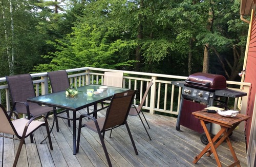 Kittery Point House | Wonderful spot for family vacation, retreat, or exploring the Seacoast!