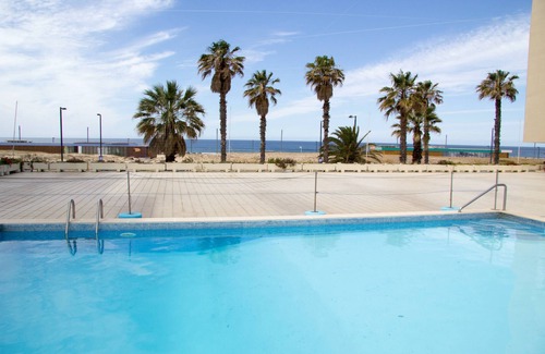 Costa de Caparica Apartment | Wonderful Studio Apartment in Front of the Beach