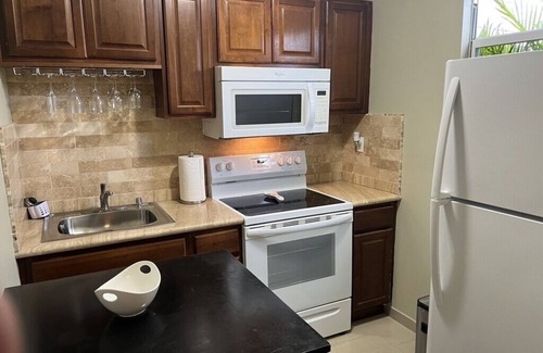 North Miami Beach Apartment | Wonderful studio for your stay in Miami close to beaches,Mall and Golf course