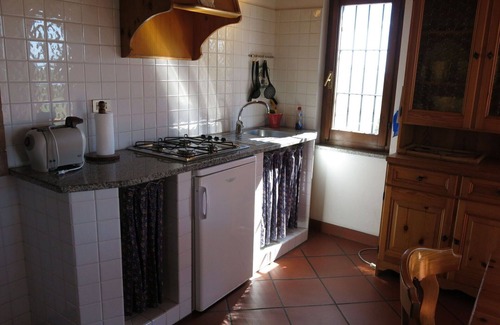 Grazzano Badoglio House | Wonderful villa for 4 guests with WIFI, A/C, pool, TV and terrace