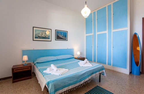 La Caletta Apartment | Wonderful view on the harbor