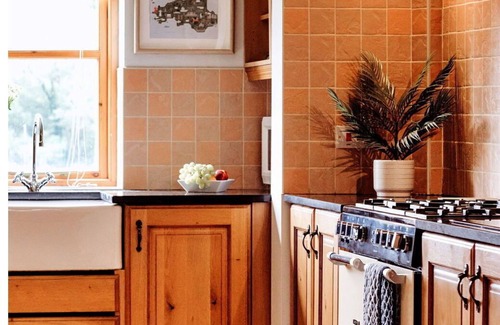 Devils Bridge House | Wonderful villa for 12 people with hot tub, WIFI and pets allowed