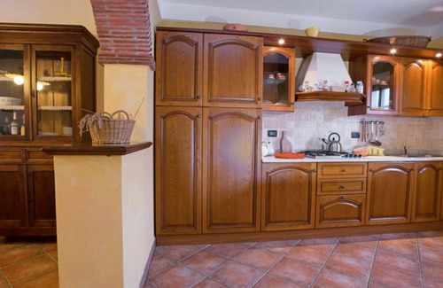 Camporgiano Villa | Wonderful villa for 8 people with WIFI, private pool, TV, pets allowed and parking
