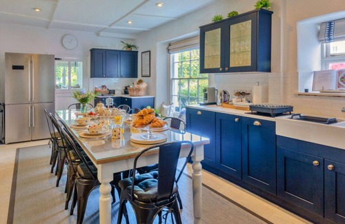 Kingsand House | Wonderful villa for 10 people with WIFI and pets allowed