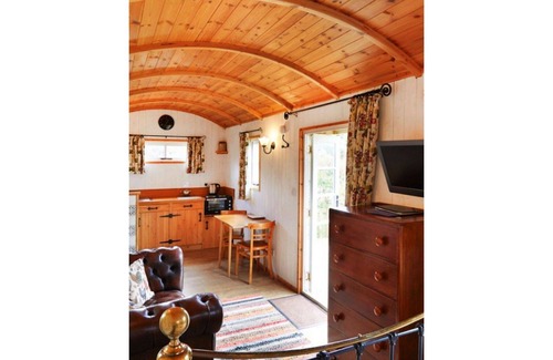 Coalbrookdale House | Wonderful villa for 2 people with WIFI and pets allowed