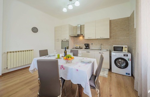 Massa House | Wonderful villa for 2 guests with WIFI, TV and terrace