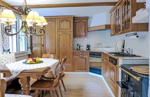 Wimmis House | Wonderful villa for 6 people with WIFI, TV and parking